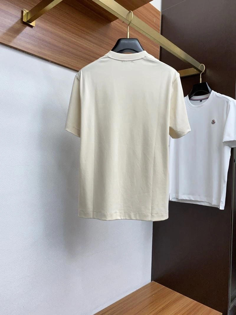 Flexible Moncler T-Shirts 141394