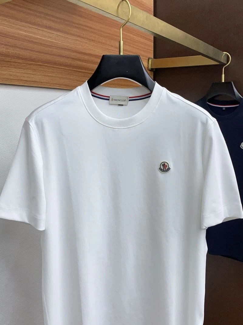 Moncler T-Shirts ZipUp 141391