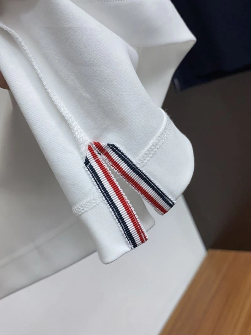 Moncler T-Shirts ZipUp 141391