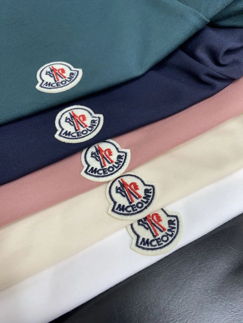 Moncler T-Shirts ZipUp 141391