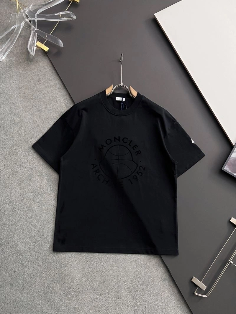 Practical Moncler T-Shirts 141423