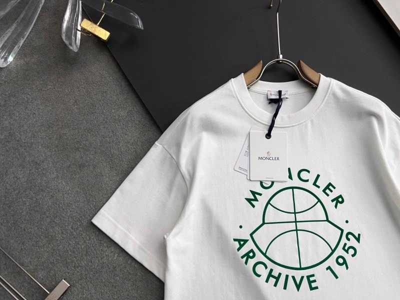 Practical Moncler T-Shirts 141423