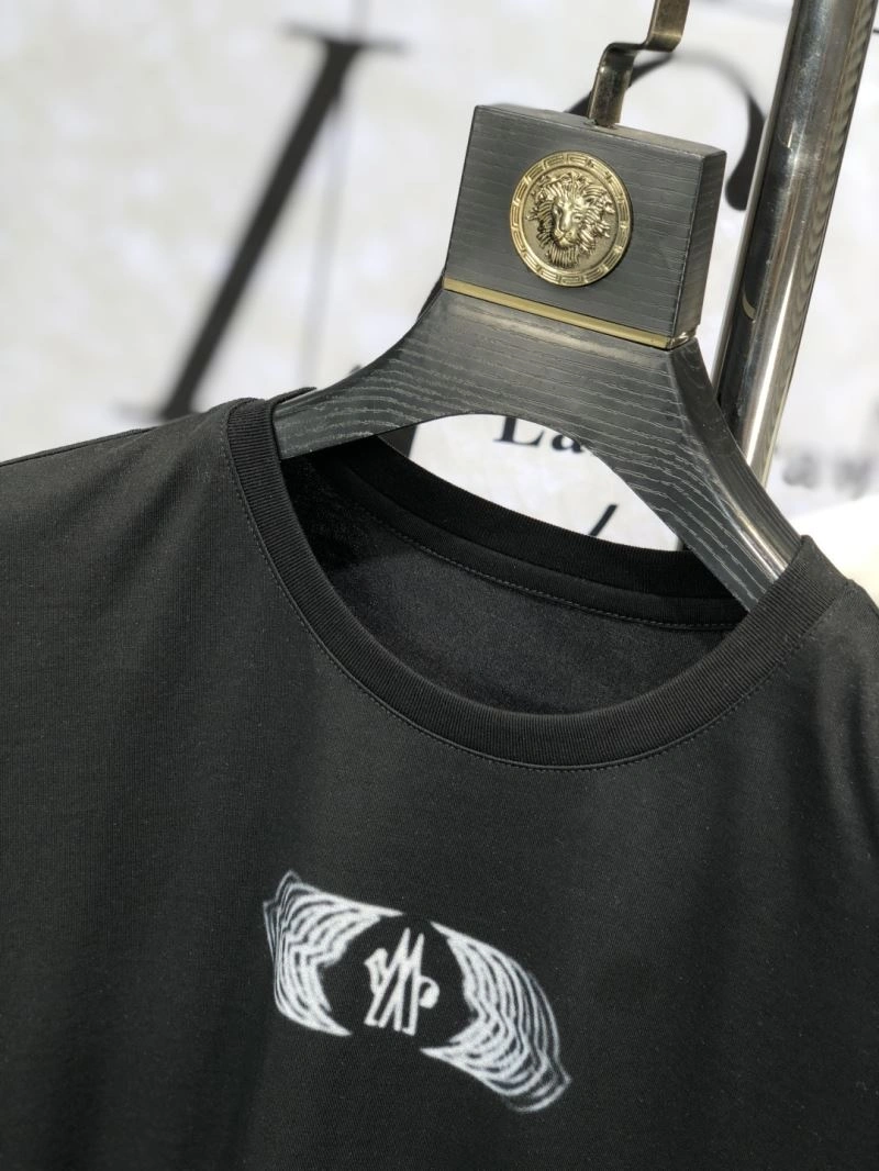 Moncler T-Shirts AllSeason 141386