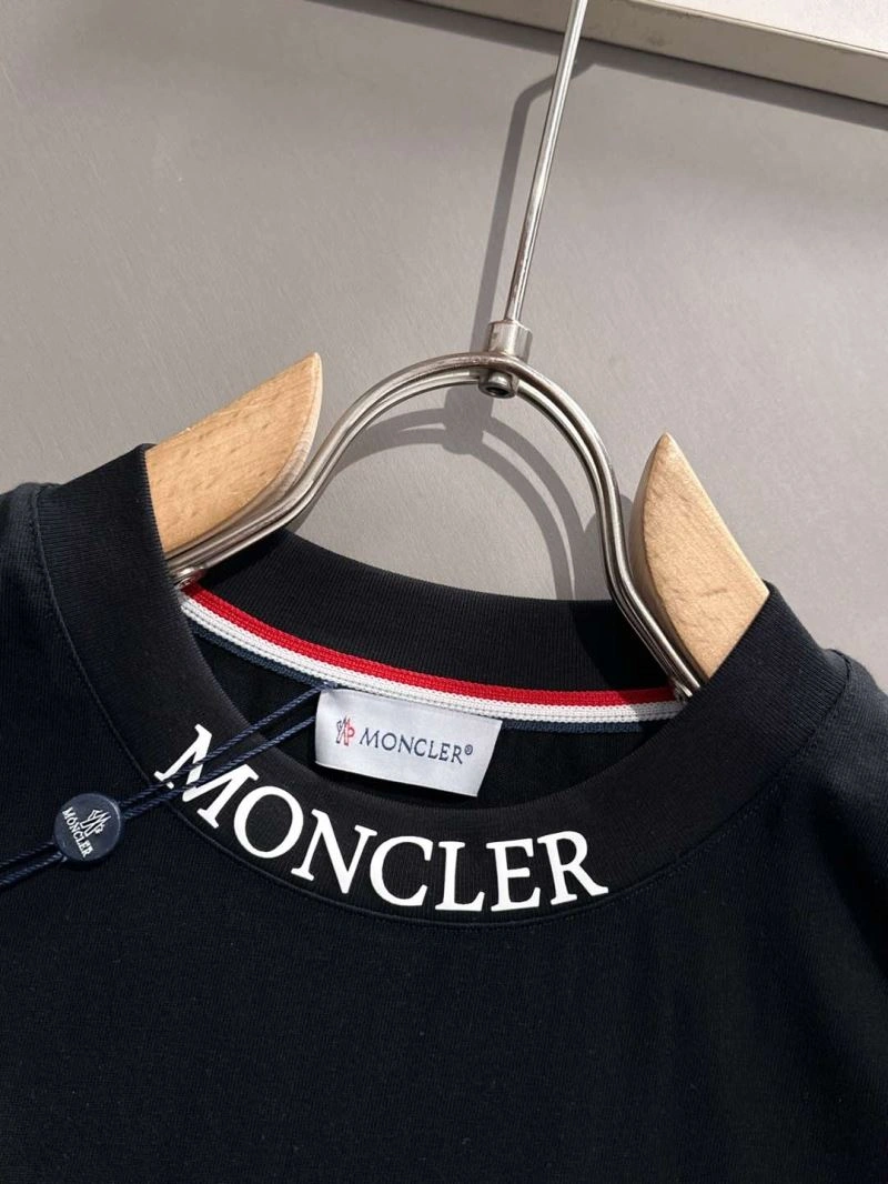 GoAnywhere Moncler T-Shirts 141383