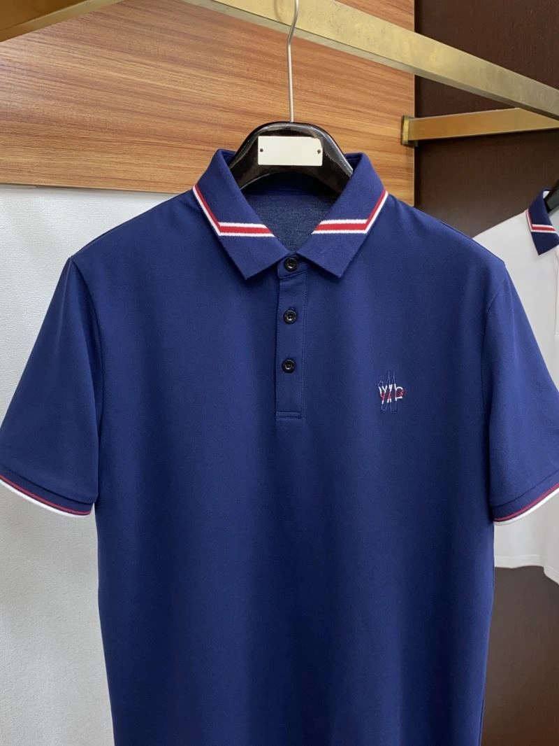 Tailored Moncler T-Shirts 141370