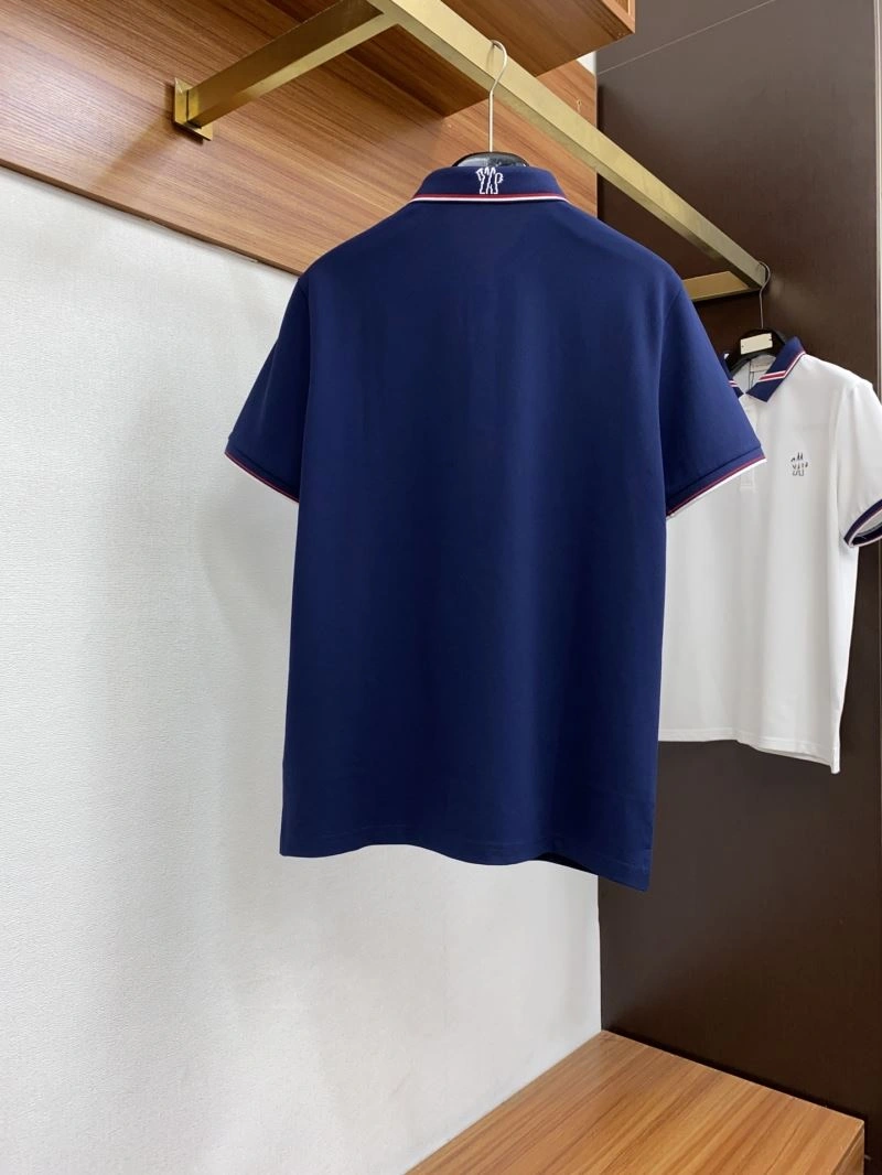 Tailored Moncler T-Shirts 141370