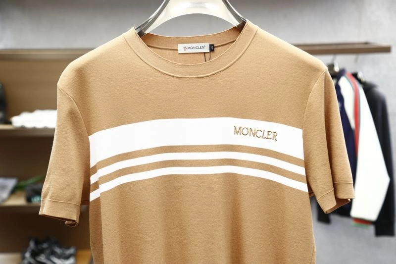 Moncler T-Shirts WaterResistant 141358