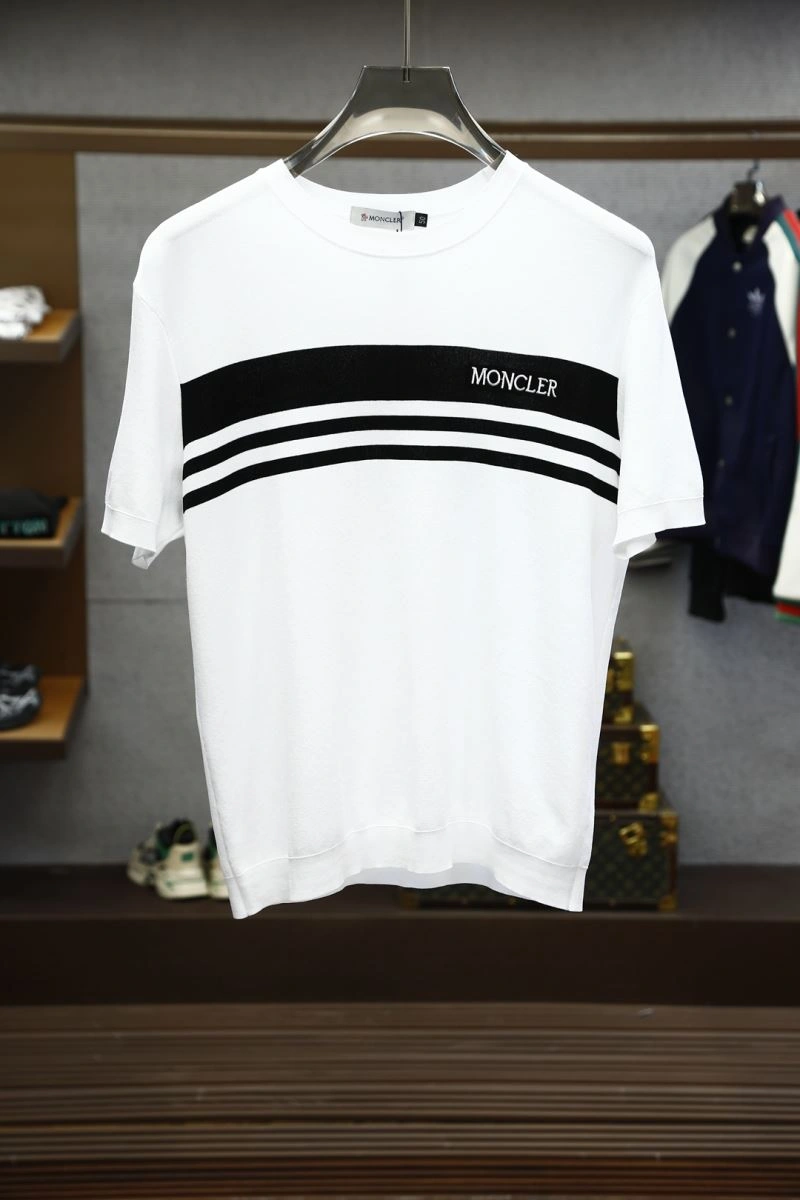 Premium Moncler T-Shirts 141367