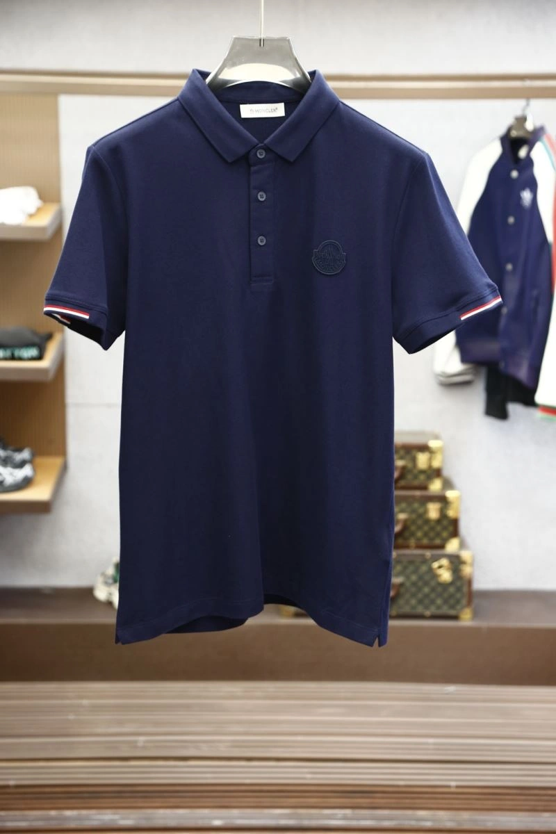 Moncler T-Shirts ComfortFit 141366