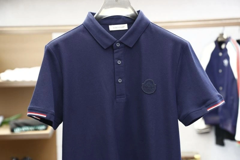 Moncler T-Shirts ComfortFit 141366
