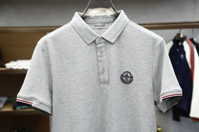 Moncler T-Shirts Functional 141368