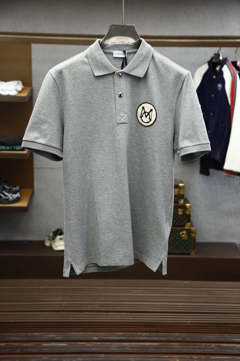 Moncler T-Shirts Stretchable 141365