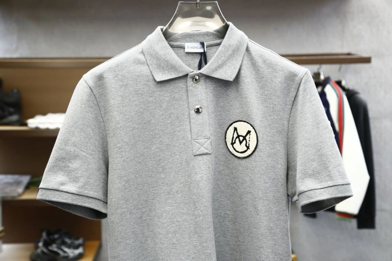 Moncler T-Shirts Stretchable 141365