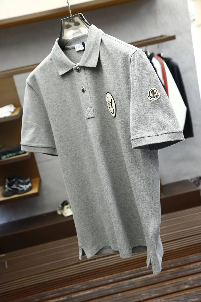 Moncler T-Shirts Stretchable 141365
