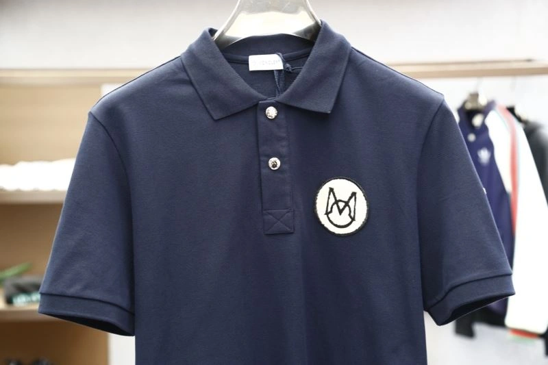 Moncler T-Shirts Minimalist 141377
