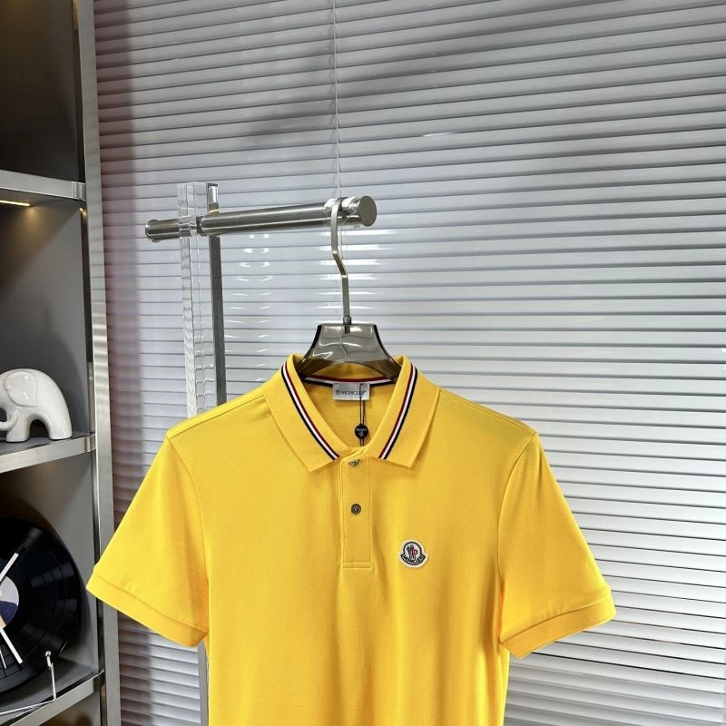 Moncler T-Shirts Lightweight 141360
