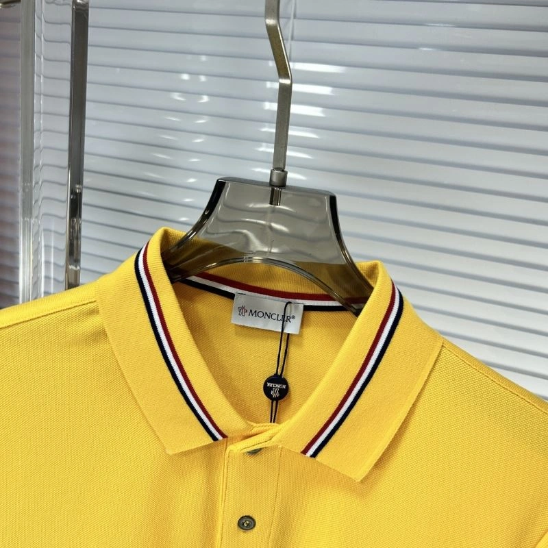 Moncler T-Shirts Lightweight 141360