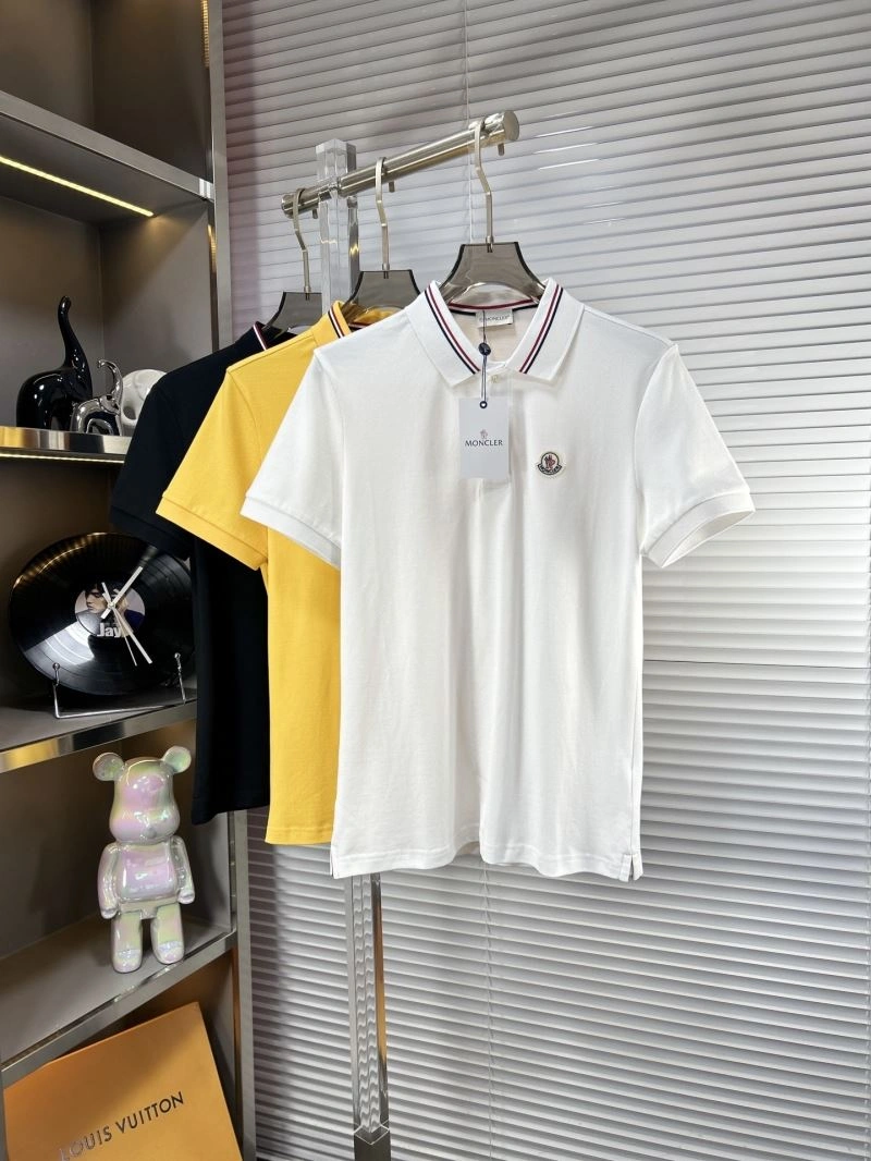 Moncler T-Shirts Lightweight 141360