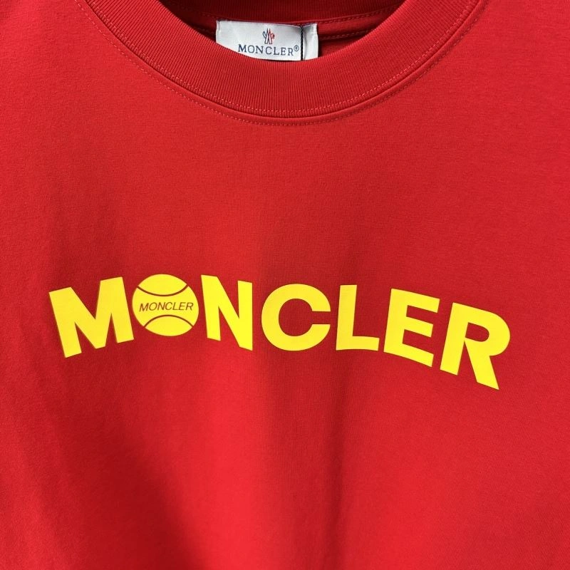 Moncler T-Shirts Lightweight 141376