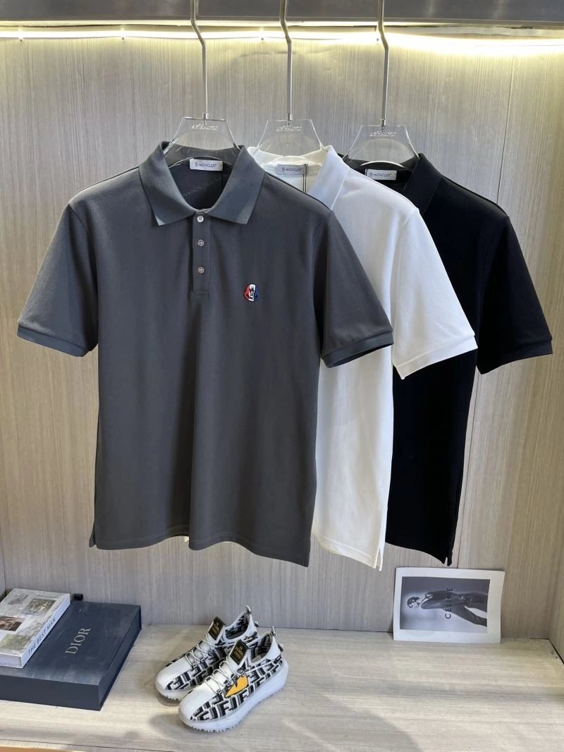 Moncler T-Shirts Casual 141364