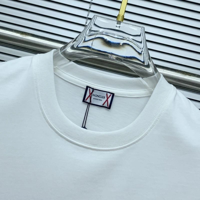 Chic Moncler T-Shirts 141361