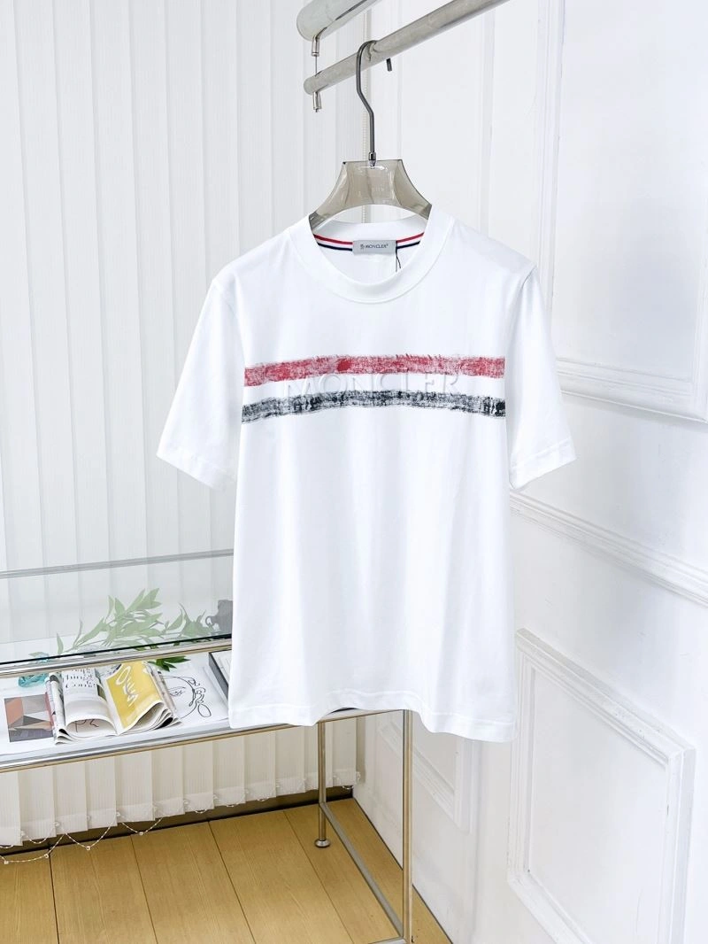 Moncler T-Shirts Breathable 141378
