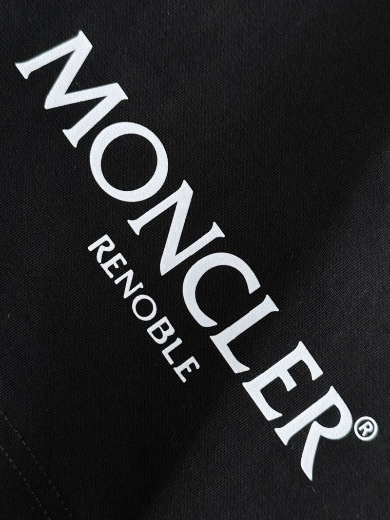 Moncler T-Shirts Compact 141344