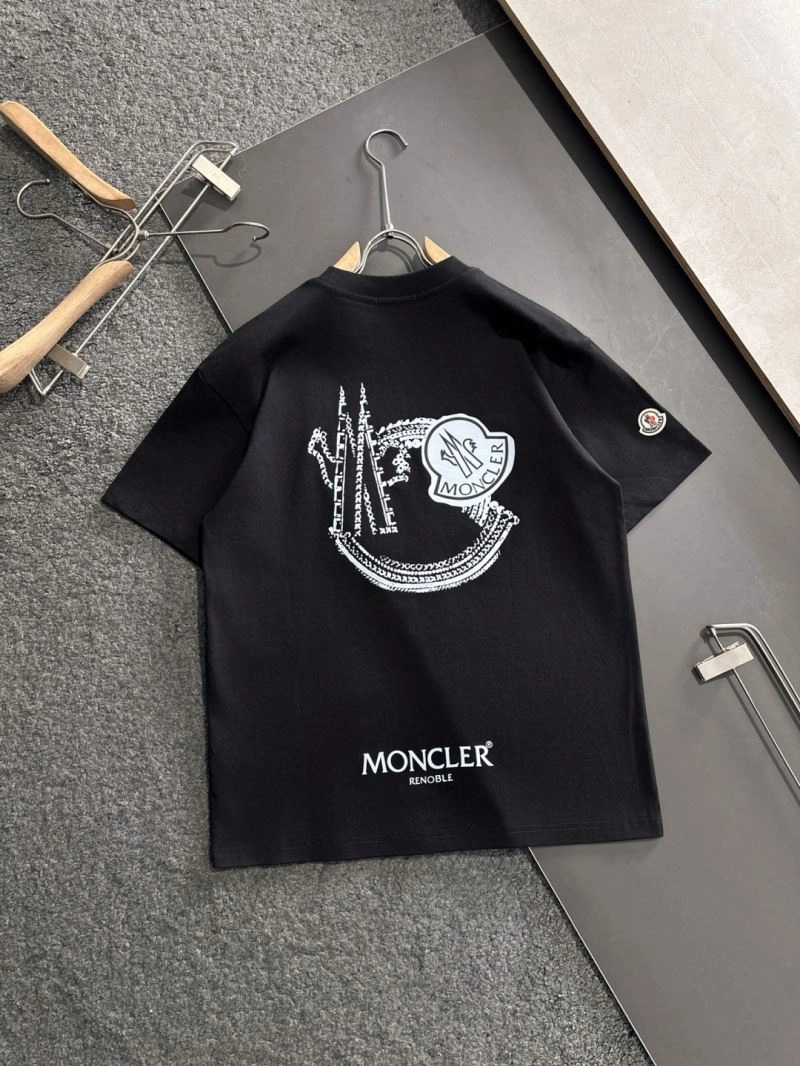 Moncler T-Shirts Compact 141344