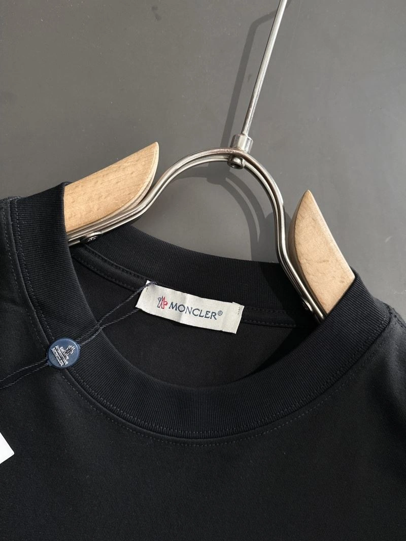 Moncler T-Shirts SportInspired 141346
