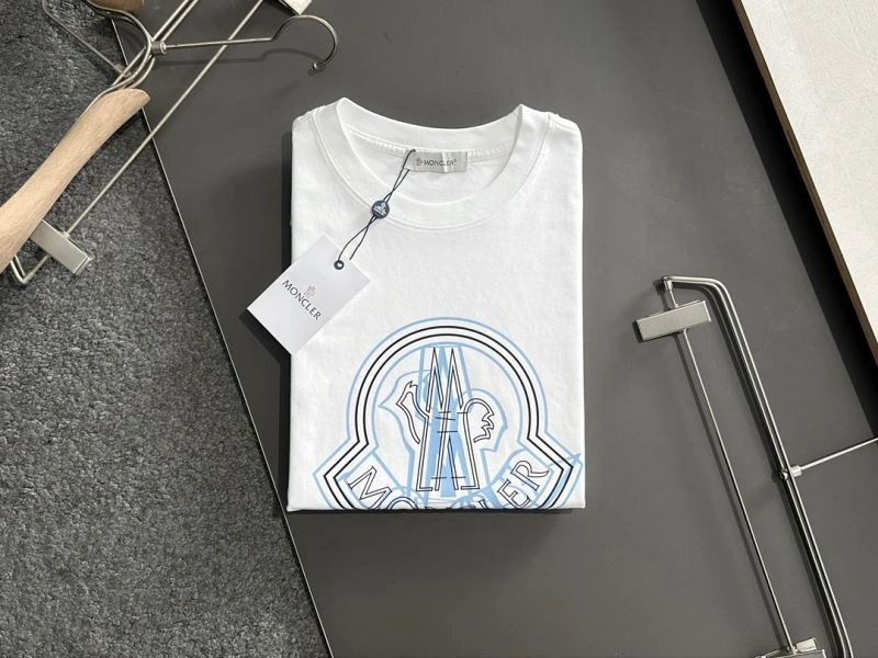 Moncler T-Shirts Upgraded 141342