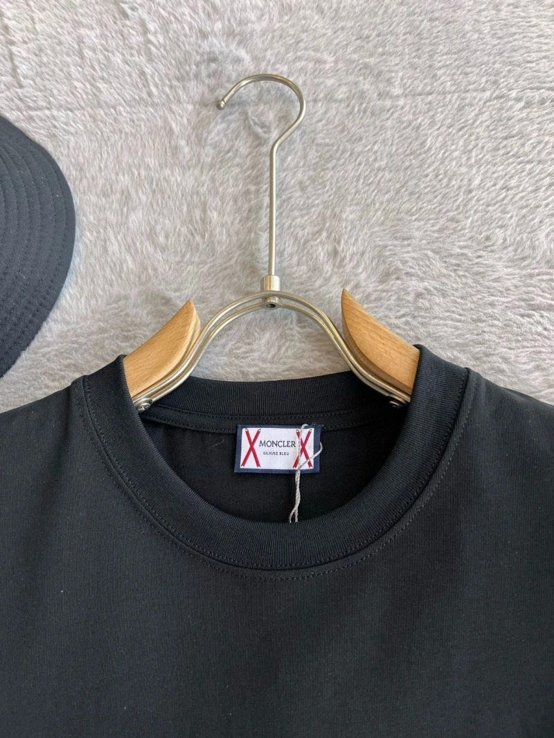 Snug Moncler T-Shirts 141341