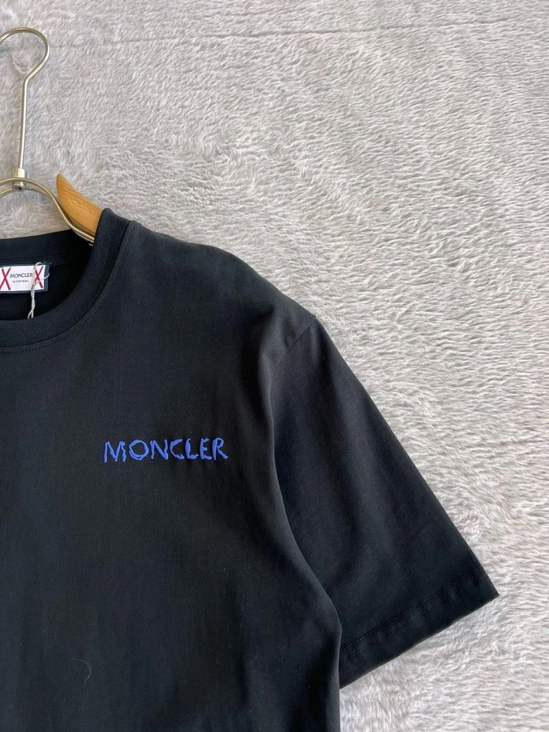 Snug Moncler T-Shirts 141341