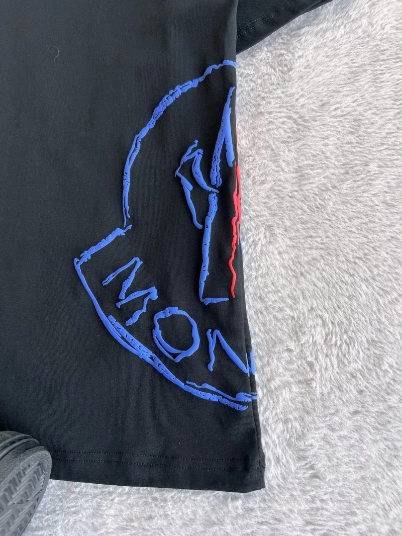 Snug Moncler T-Shirts 141341