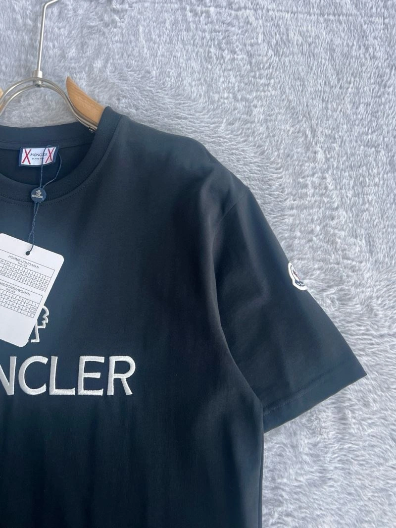 Casual Moncler T-Shirts 141371