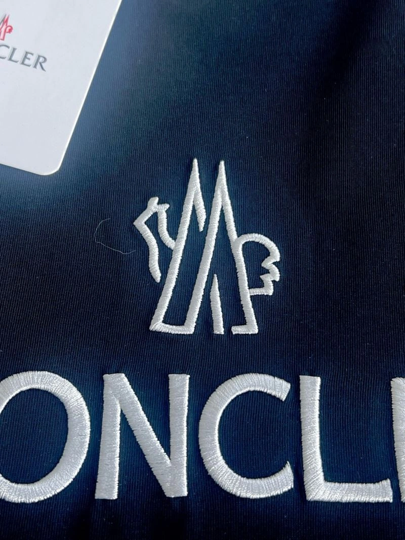 Casual Moncler T-Shirts 141371