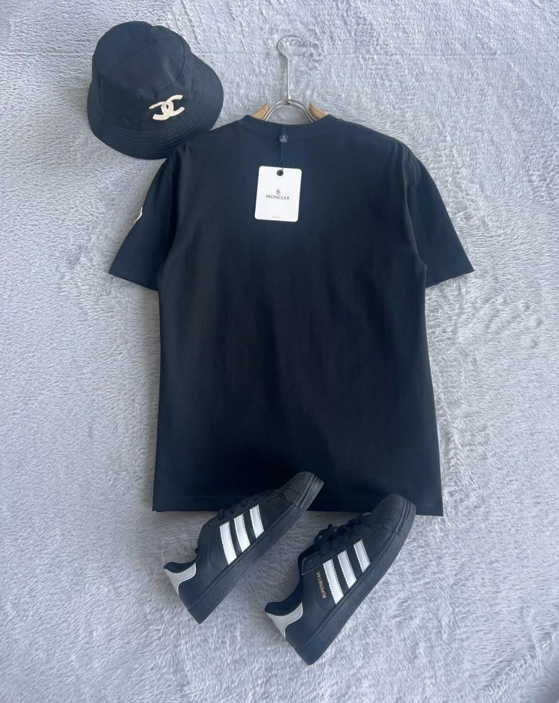 Casual Moncler T-Shirts 141371