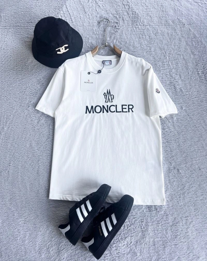 Moncler T-Shirts StreetReady 141340