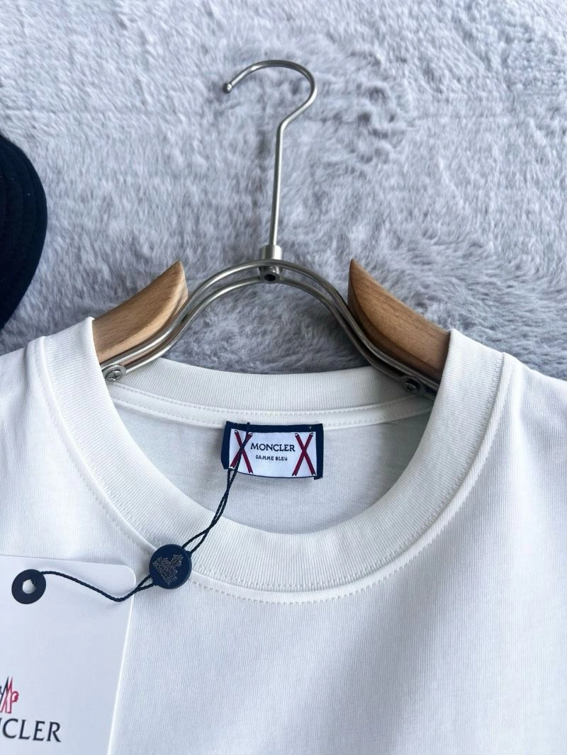 Moncler T-Shirts StreetReady 141340