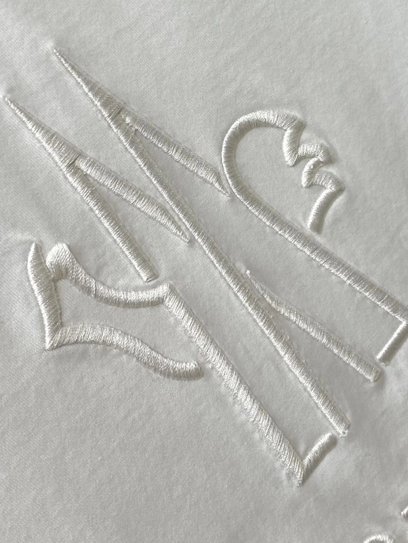 Unique Moncler T-Shirts 141336