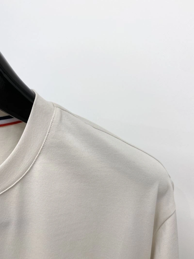 Moncler T-Shirts Seasonal 141338