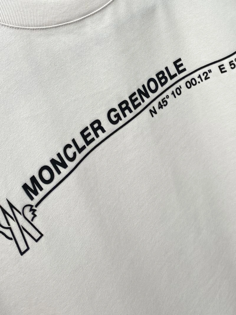 Moncler T-Shirts Seasonal 141338
