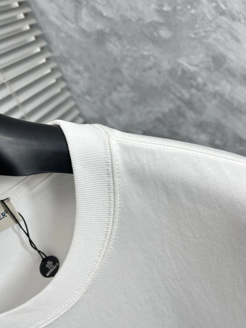 Moncler T-Shirts WaterResistant 141331
