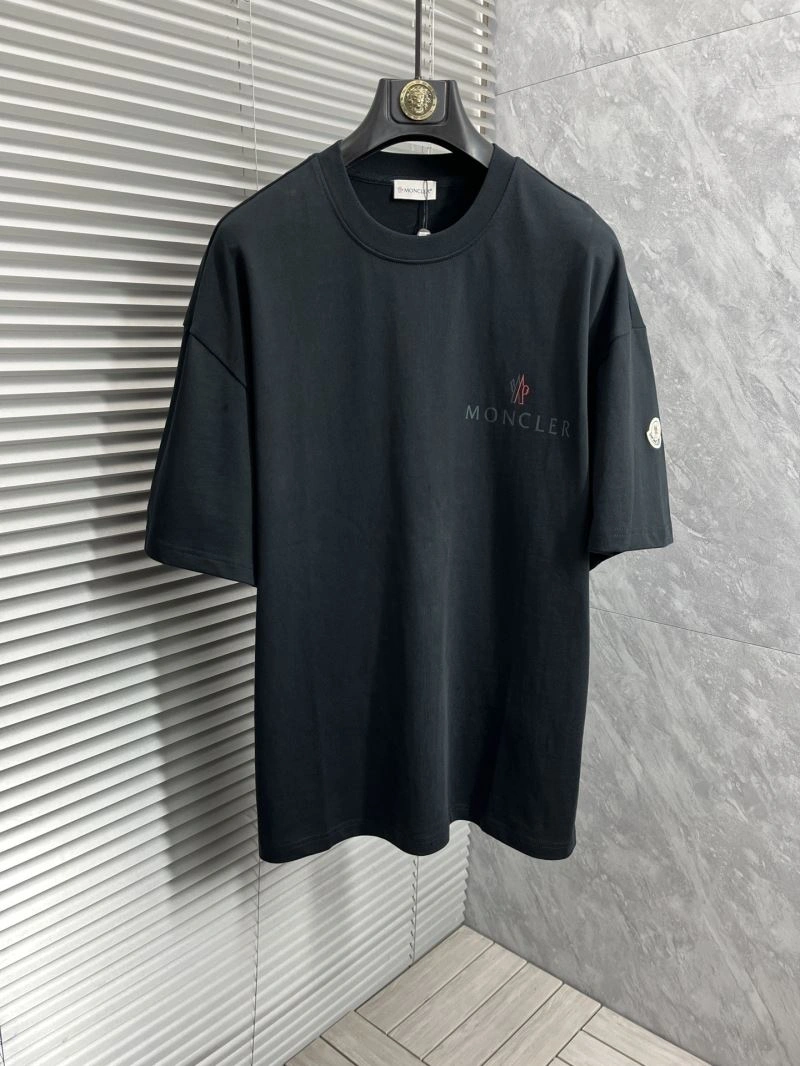 Moncler T-Shirts Thermal 141333