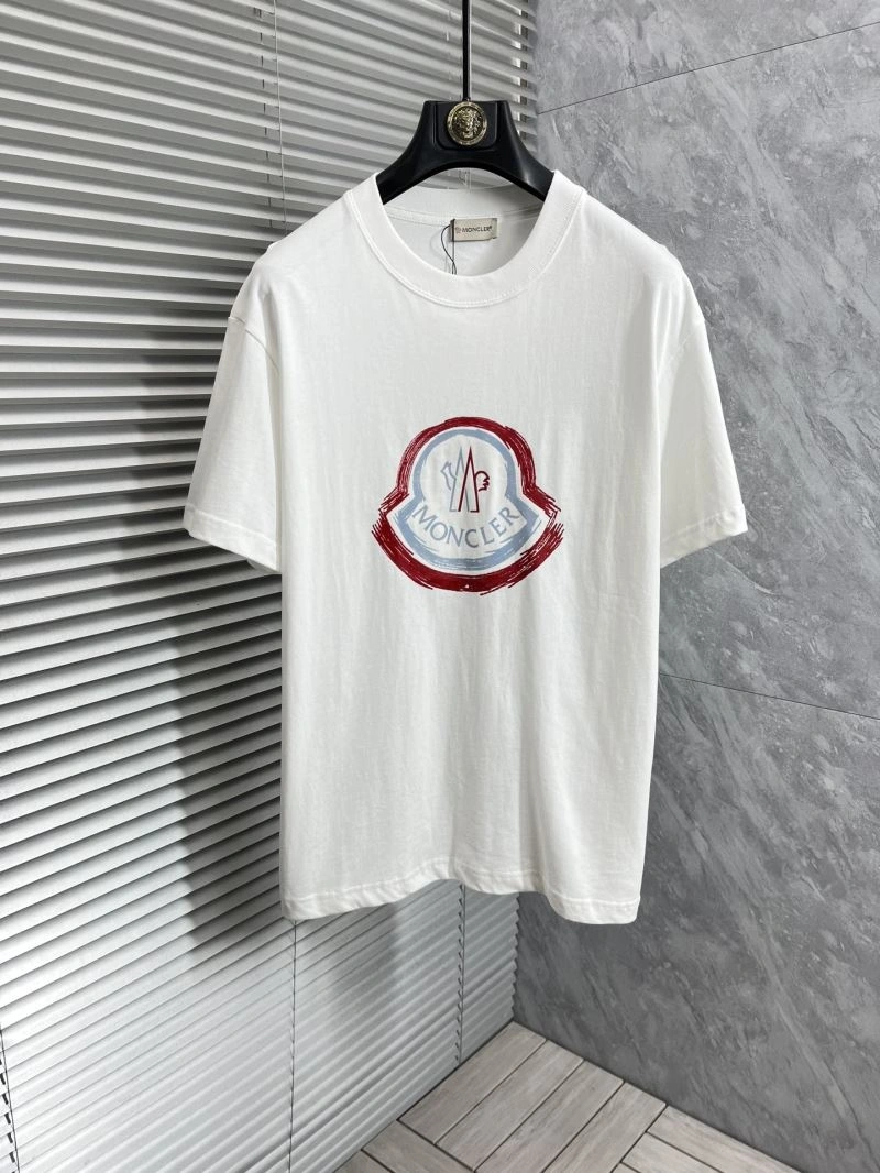 Moncler T-Shirts Functional 141332