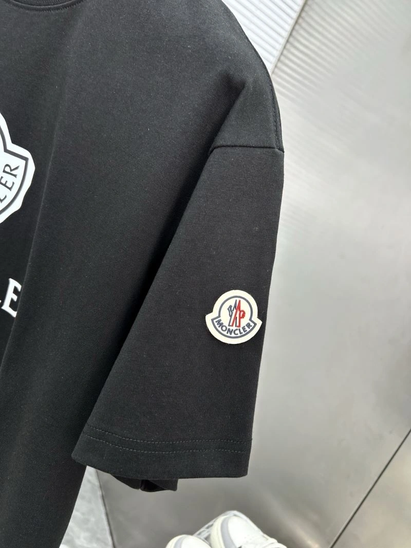 Moncler T-Shirts Affordable 141329
