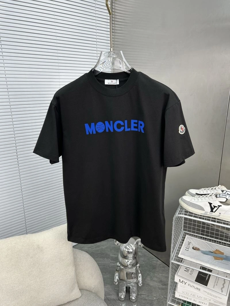 Moncler T-Shirts Colorful 141327