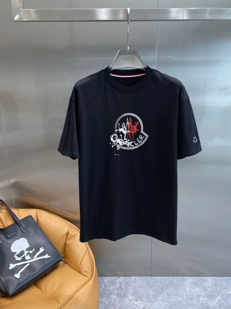 Moncler T-Shirts SoftTouch 141323