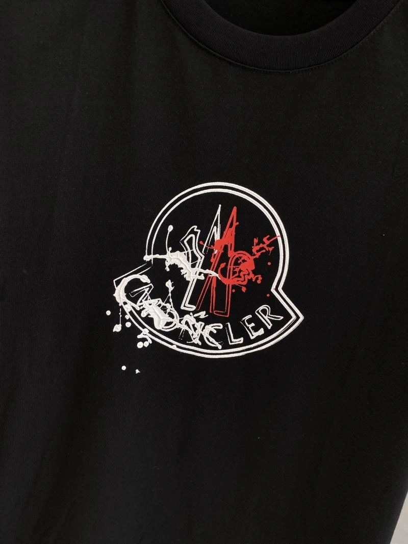 Moncler T-Shirts SoftTouch 141323