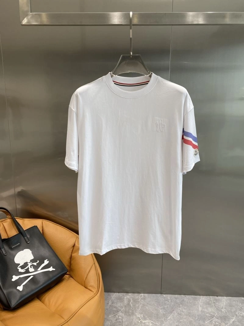 Moncler T-Shirts Breathable 141313