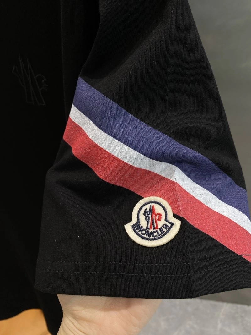 Moncler T-Shirts NewStyle 141330